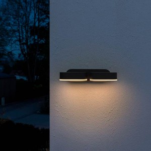 Verstellbare LED-Außenwandleuchte "Endura".