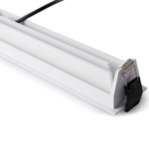 20W LED-Einbauleuchte - schwenkbar - UGR18 - CRI90 - OSRAM LEDs - 2800K - Montagefedern