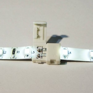 Stecker für einfarbige LED-Streifen 8mm direkt ohne Kabel