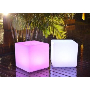 CUBO LUMINOSO A LED RGBW