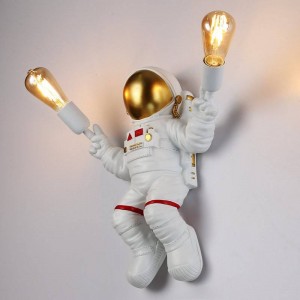 Lampada da parete astronauta per bambini "ELLEN".