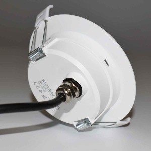 Downlight LED da incasso a tenuta stagna - IP65 - 8W - Taglio Ø 80-95mm