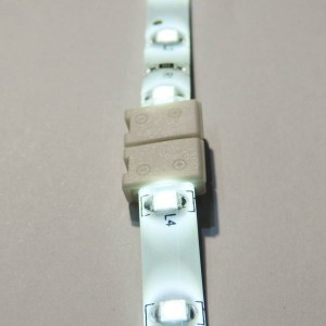 Connettore per strisce LED monocolore 8 mm diretto senza cavo