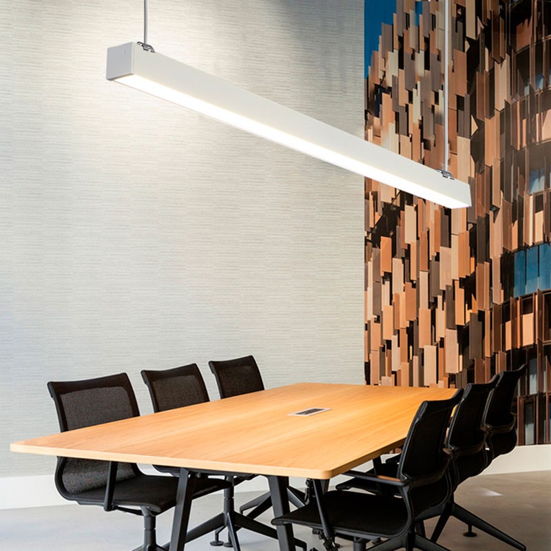 Luminária linear LED de suspensão 120cm 40W 3400lm